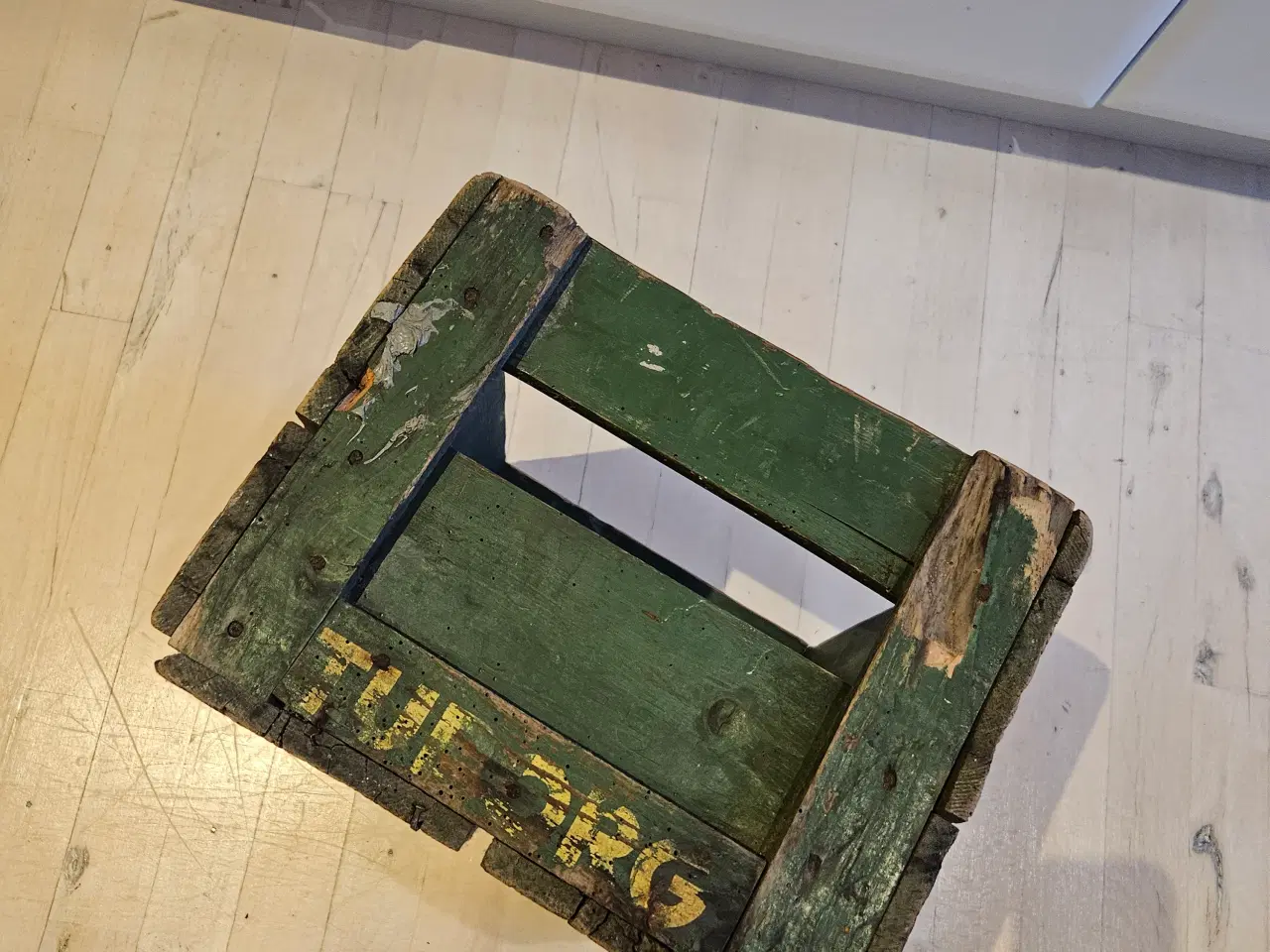 Billede 4 - Tuborg ølkasse i træ