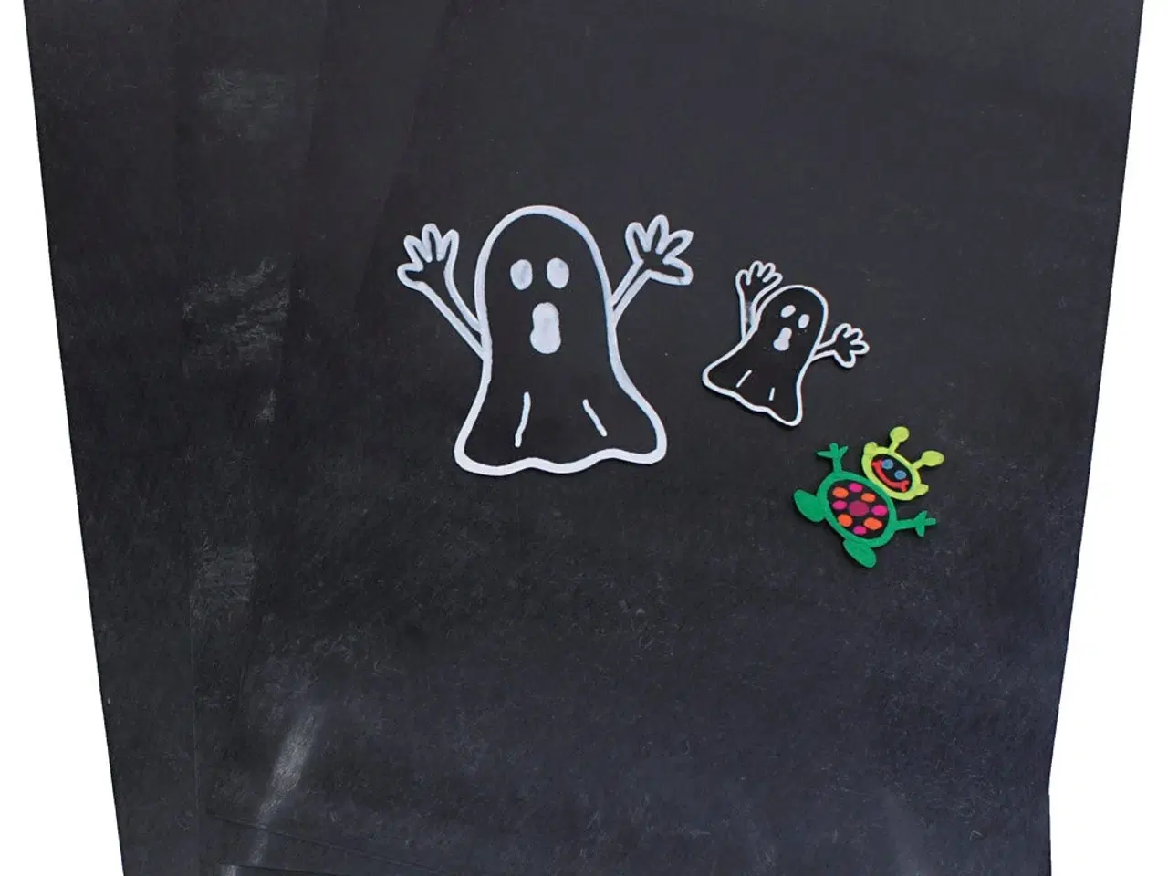 Billede 1 - Krympeplader A4, Sort - 10 stk til kreative projekter