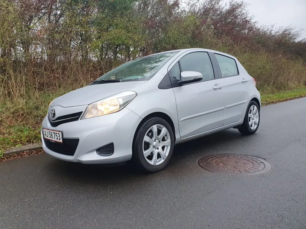 Billede 1 - Toyota Yaris 1,3 VVTI Benzin