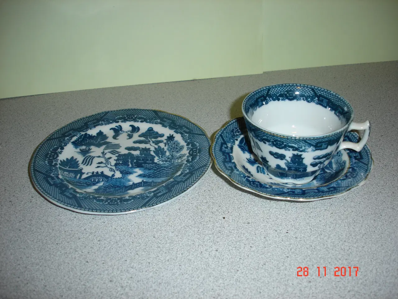 Billede 1 - Old Willow , kop, u.kop, desserttall.