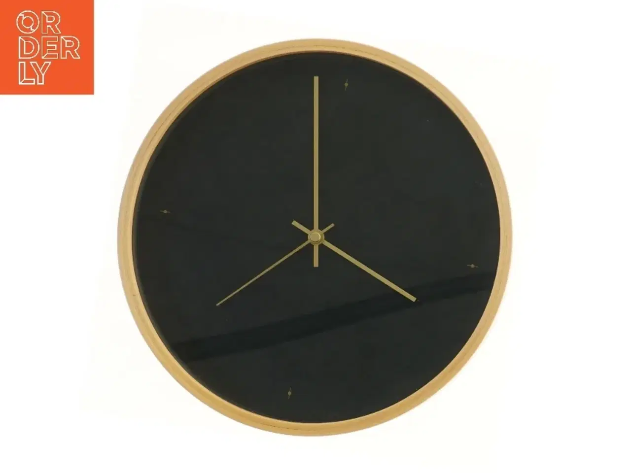 Billede 1 - Vægur med sort urskive fra Søstrene Grene (str. Ø 26,5 cm)