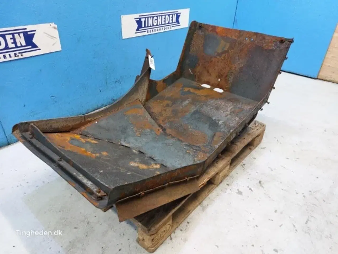 Billede 18 - Case 821E Hjulskærm L. 87569006