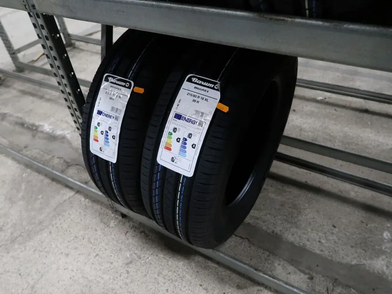 Billede 3 - 5 stk. dæk BARUM 215/60R16XL 99 H