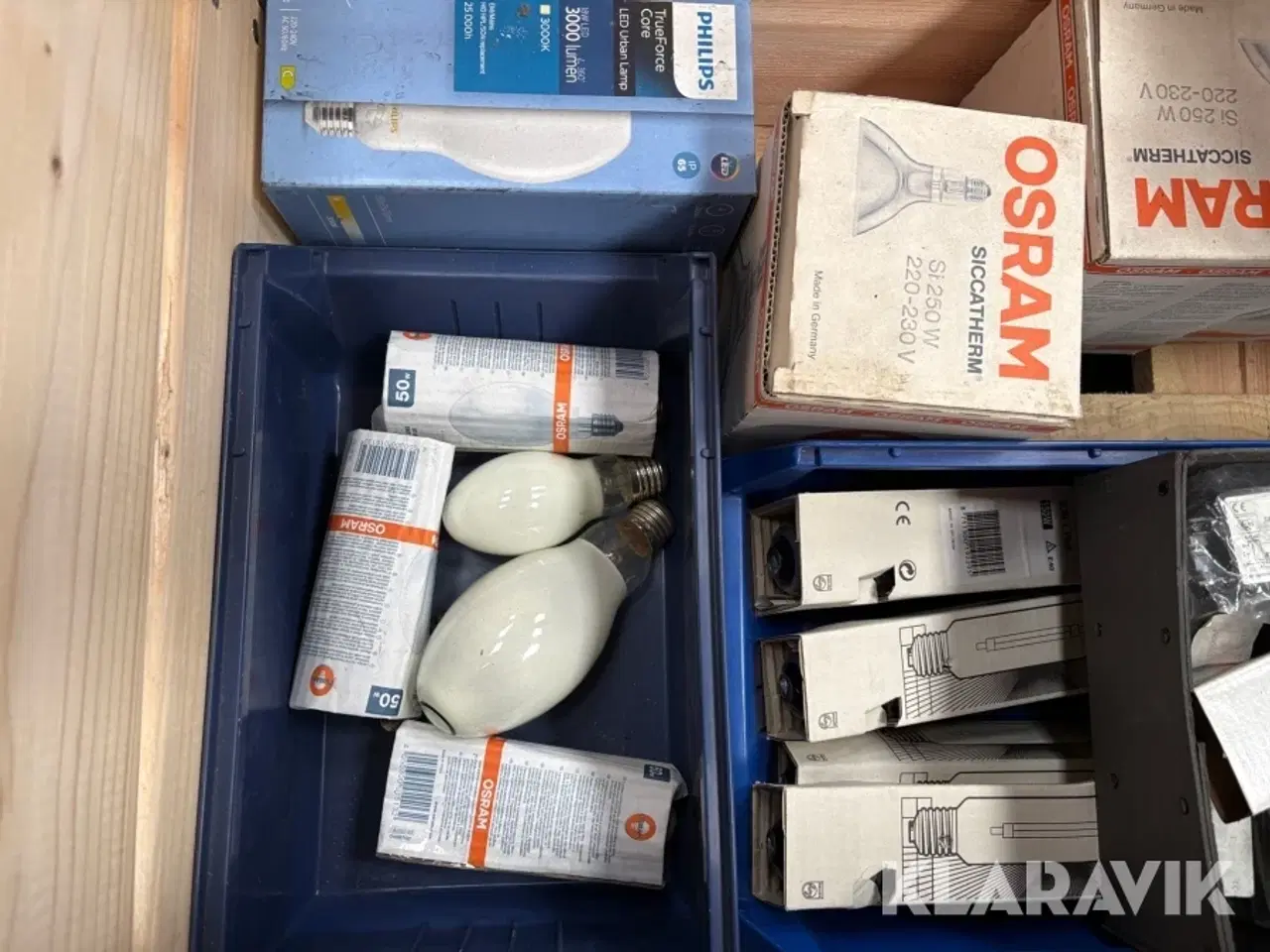 Billede 9 - Pærer og el-udstyr 4 paller