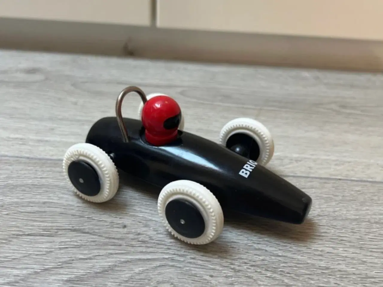 Billede 2 - BRIO bil 