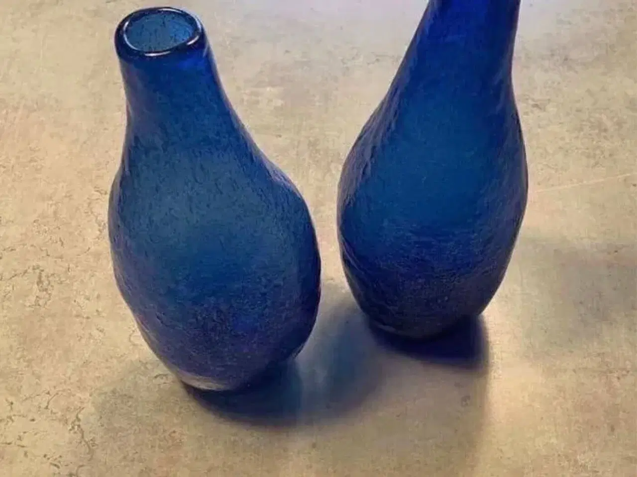 Billede 2 - 2 stk nye flotte blå vaser