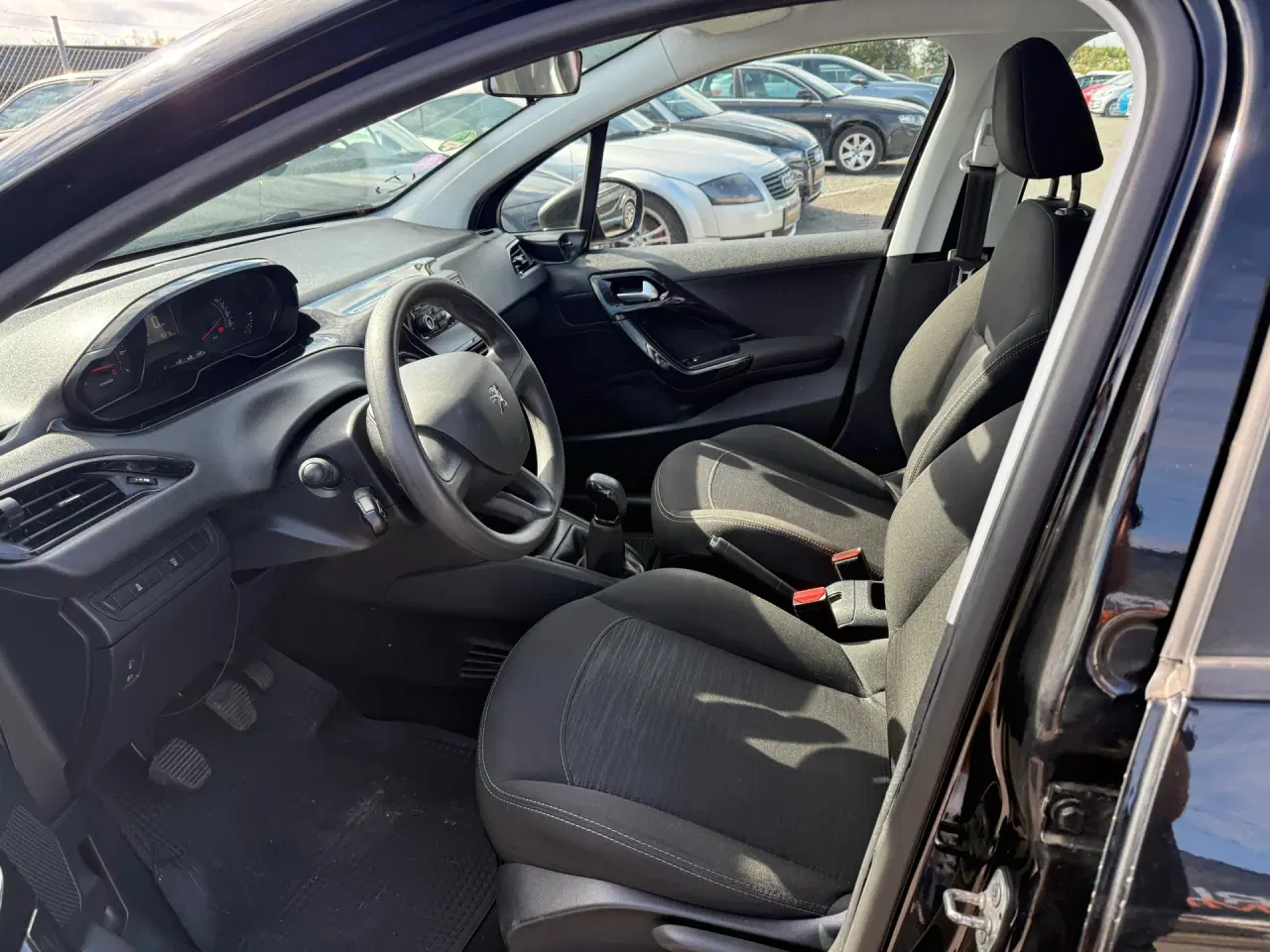 Billede 7 - Peugeot 208 1,0 VTi Access + AirSound 68HK 5d