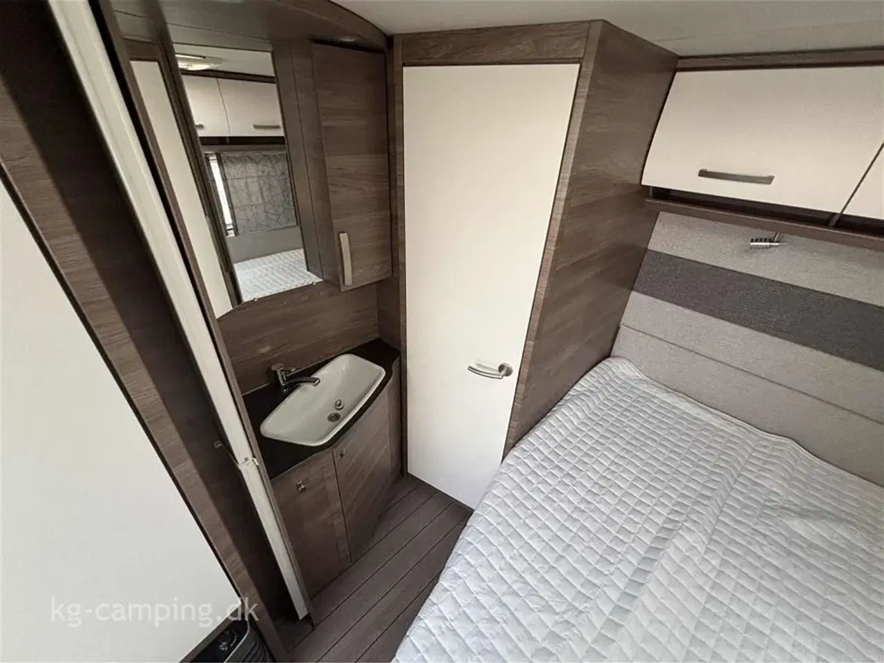 Billede 5 - 2020 - Knaus Sport Silver Selection 500 UF   Utrolig flot rummelig vogn med meget udstyr.