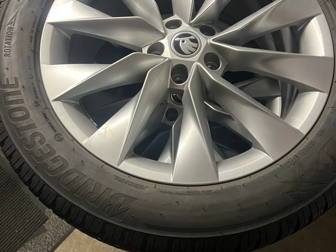 Billede 4 - 19" Org. Skoda Enyaq Vinterhjul