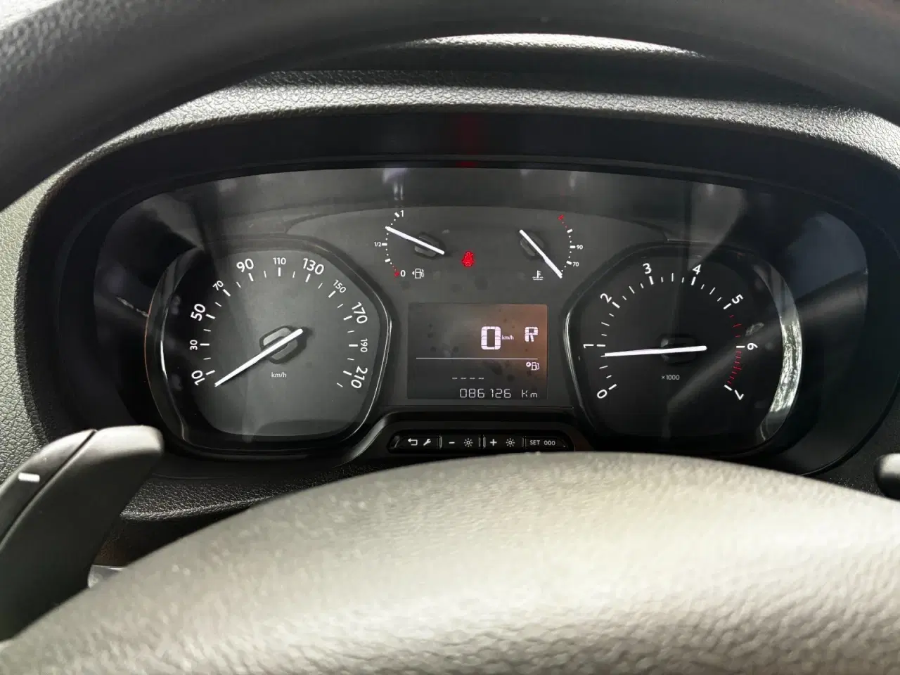 Billede 17 - Citroën Jumpy 2,0 BlueHDi 122 L2 ProffLine EAT8