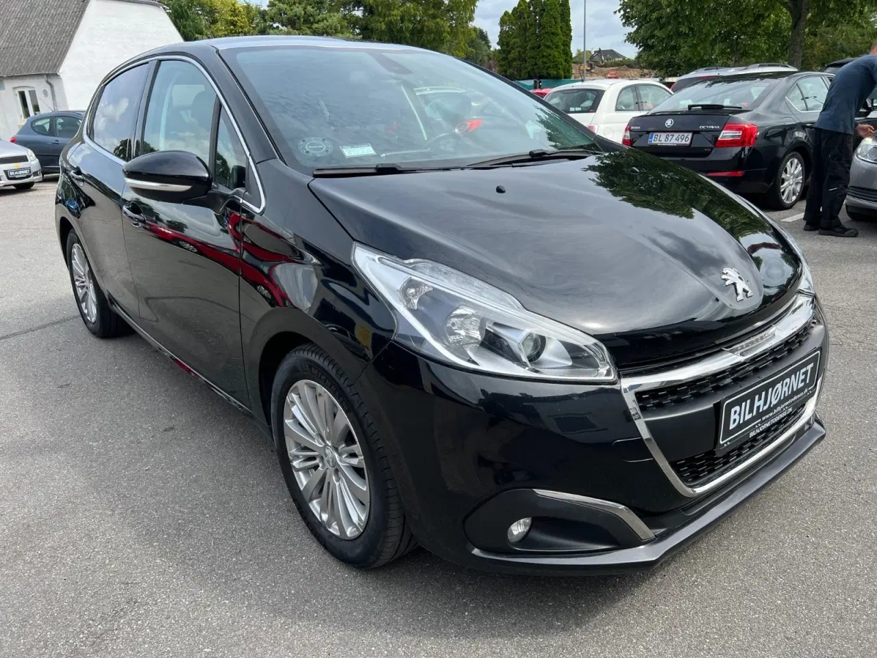Billede 2 - Peugeot 208 1,5 BlueHDi 100 Allure Sky