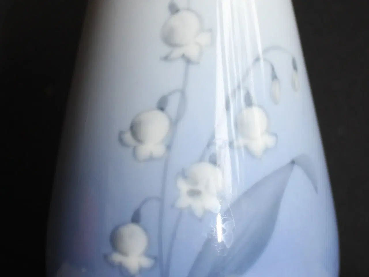 Billede 2 - Vase med liljekonval fra Bing og Grøndahl