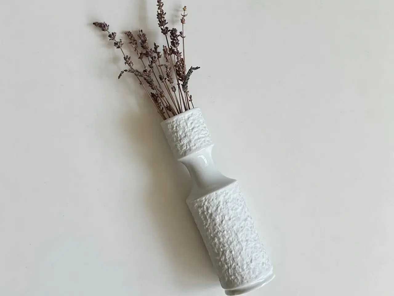 Billede 1 - Cylinderformet vase, porcelæn, NB