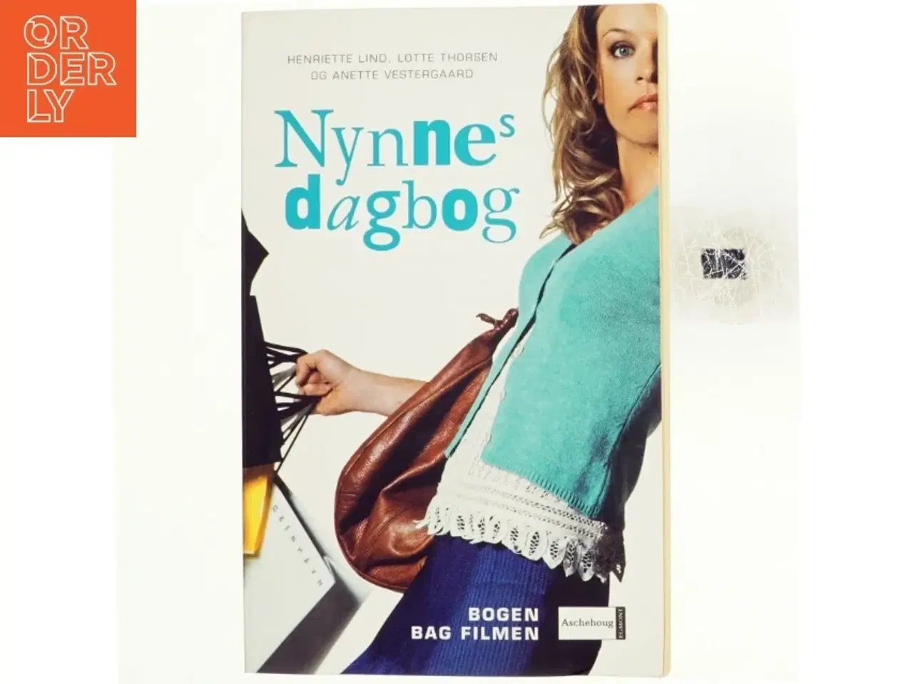 Billede 1 - Nynnes dagbog af Henriette Lind (Bog)