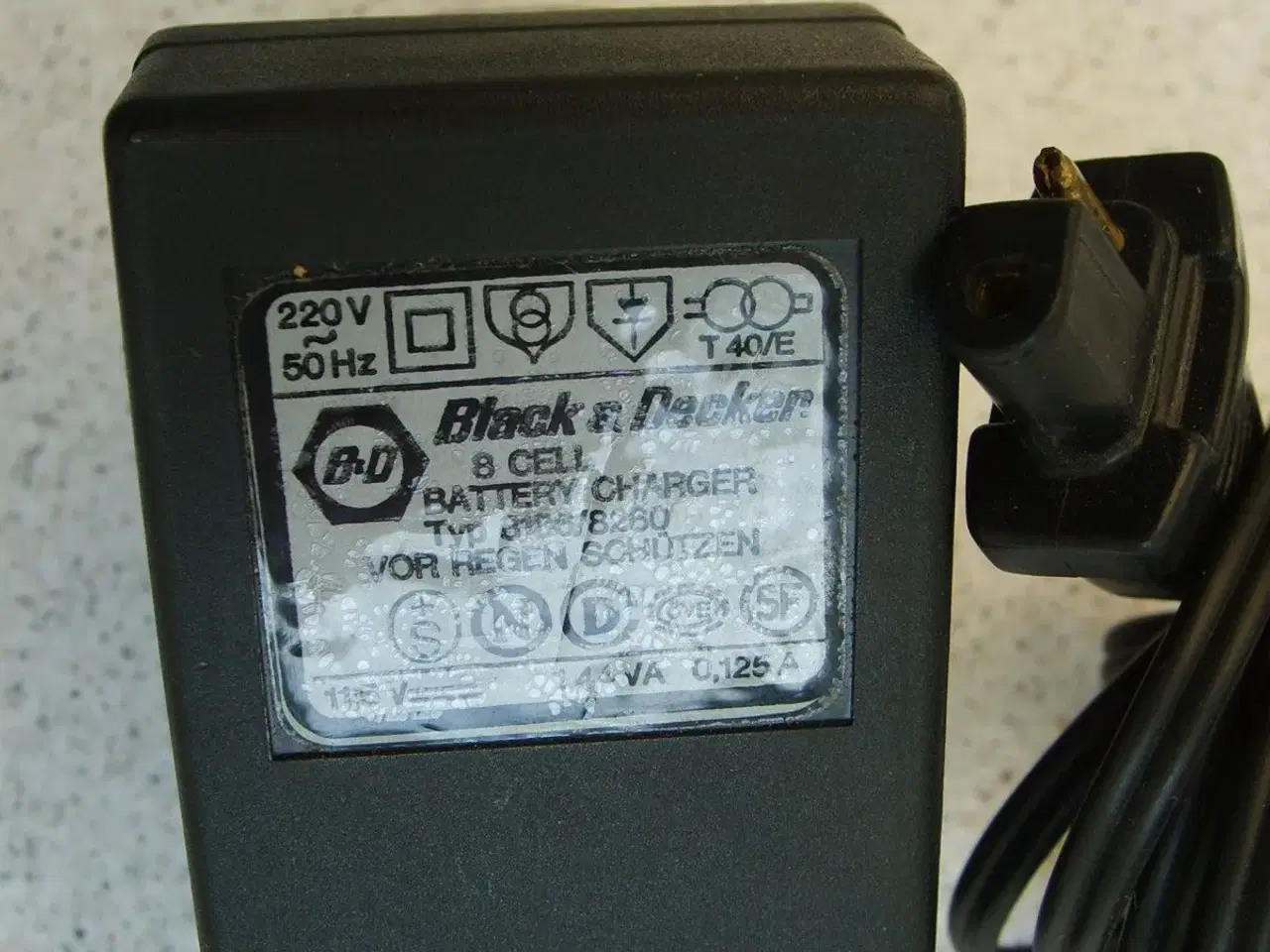 Billede 1 - Black & Decker lader Typ 8186/8260 for 9,6V