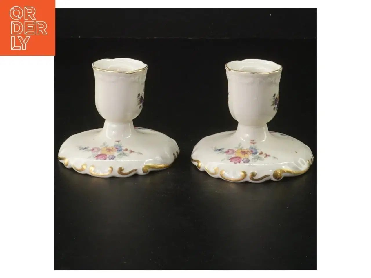 Billede 2 - Porcelænslysestager med blomstermønster (str. Ø 8x6,5 cm)