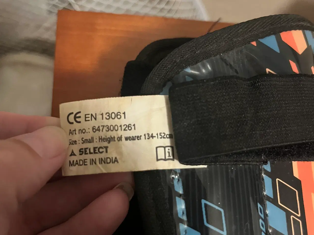 Billede 5 - Select benskinner. 