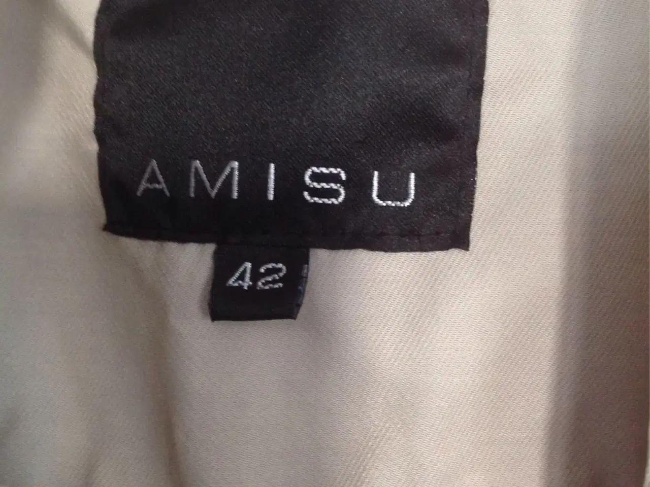 Billede 3 - Amisu jakke