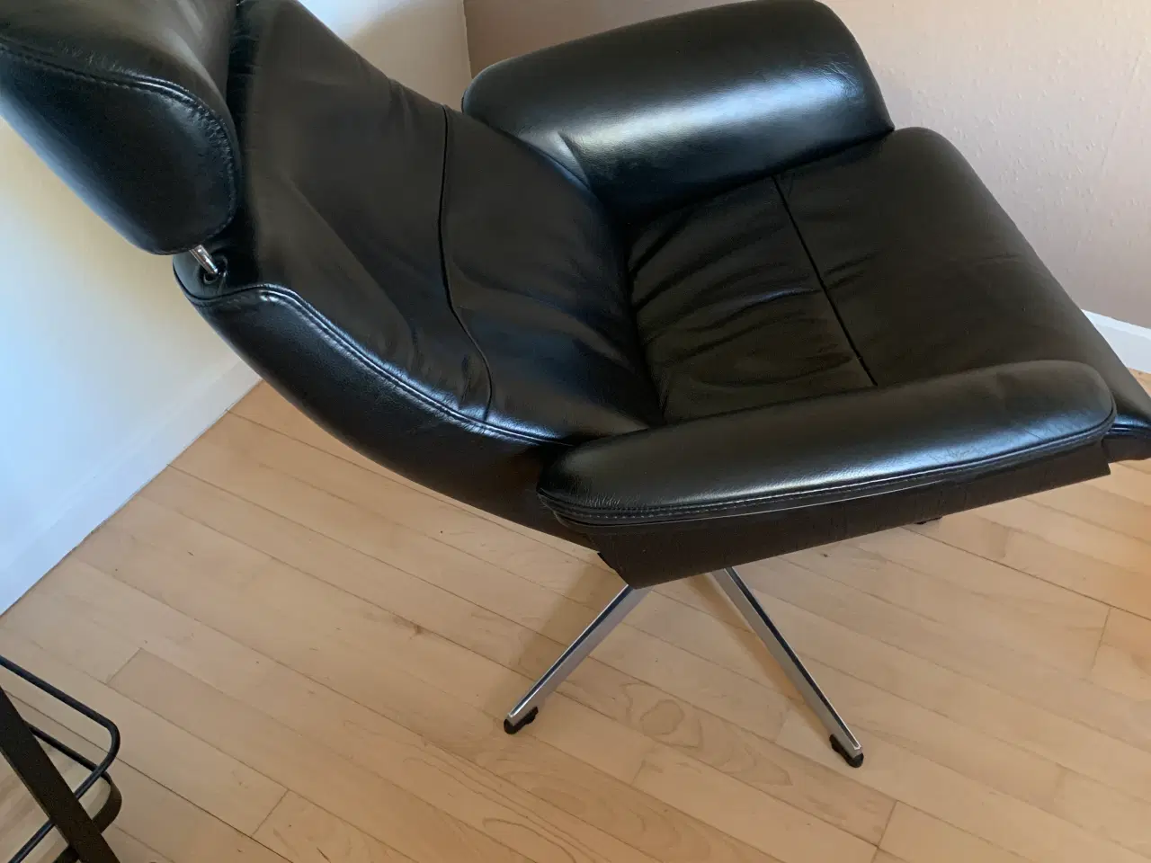 Billede 2 - Lænestol med Fodskammel sort læder