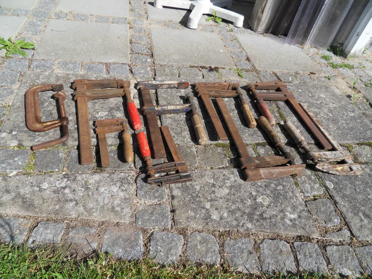 Billede 3 - SKRUETVINGER STORE OG SOLIDE 11 STK.