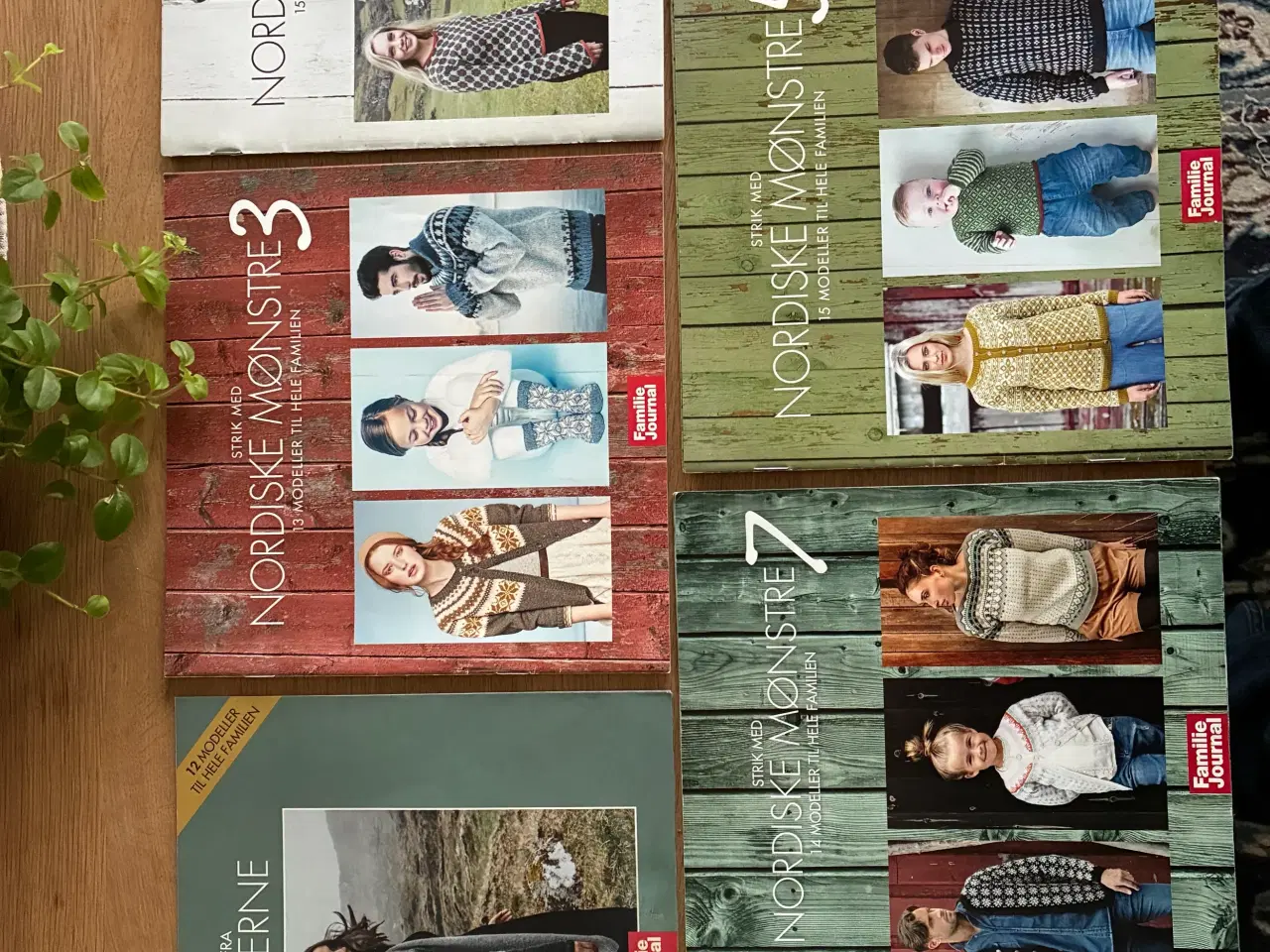 Billede 2 - 5 hæfter med strik  fra "Familie Journal"