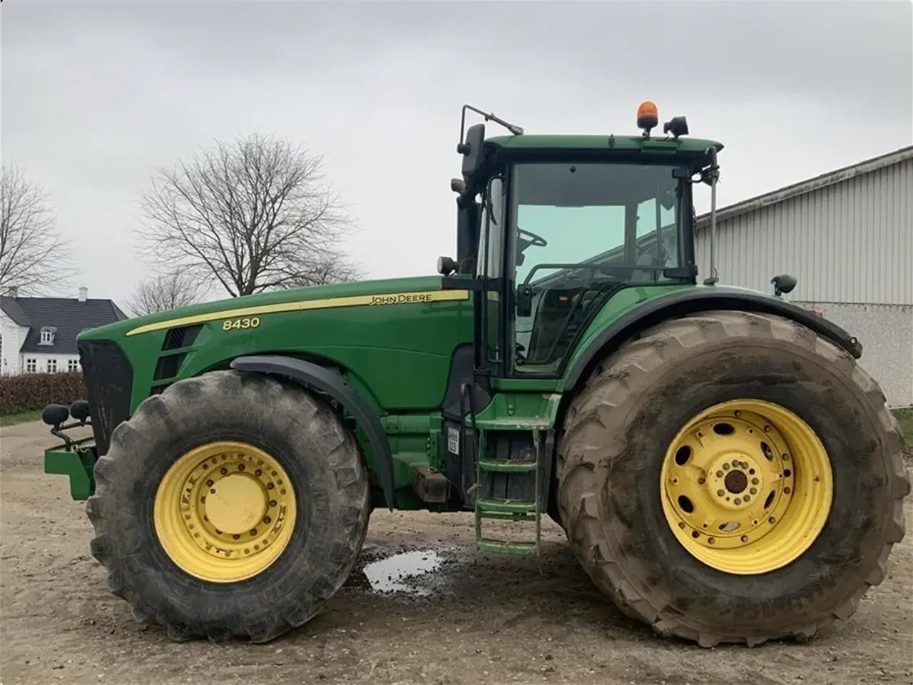 Billede 1 - John Deere 8430 Stærk og stabil traktor.