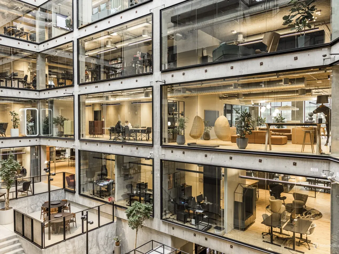 Billede 10 - Privat kontorsuite med 12 arbejdspladser i augusthus
