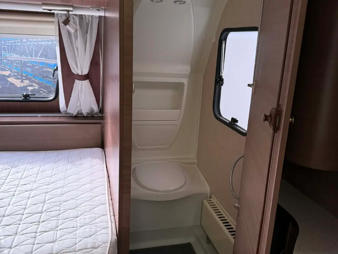 Billede 9 - Adria Adiva 553 PH