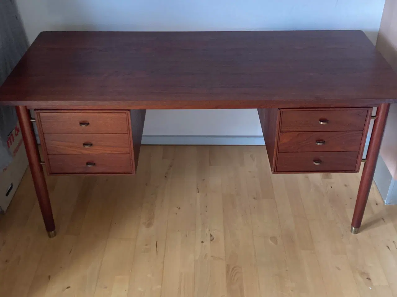 Billede 2 - Skrivebord i palisander med stol