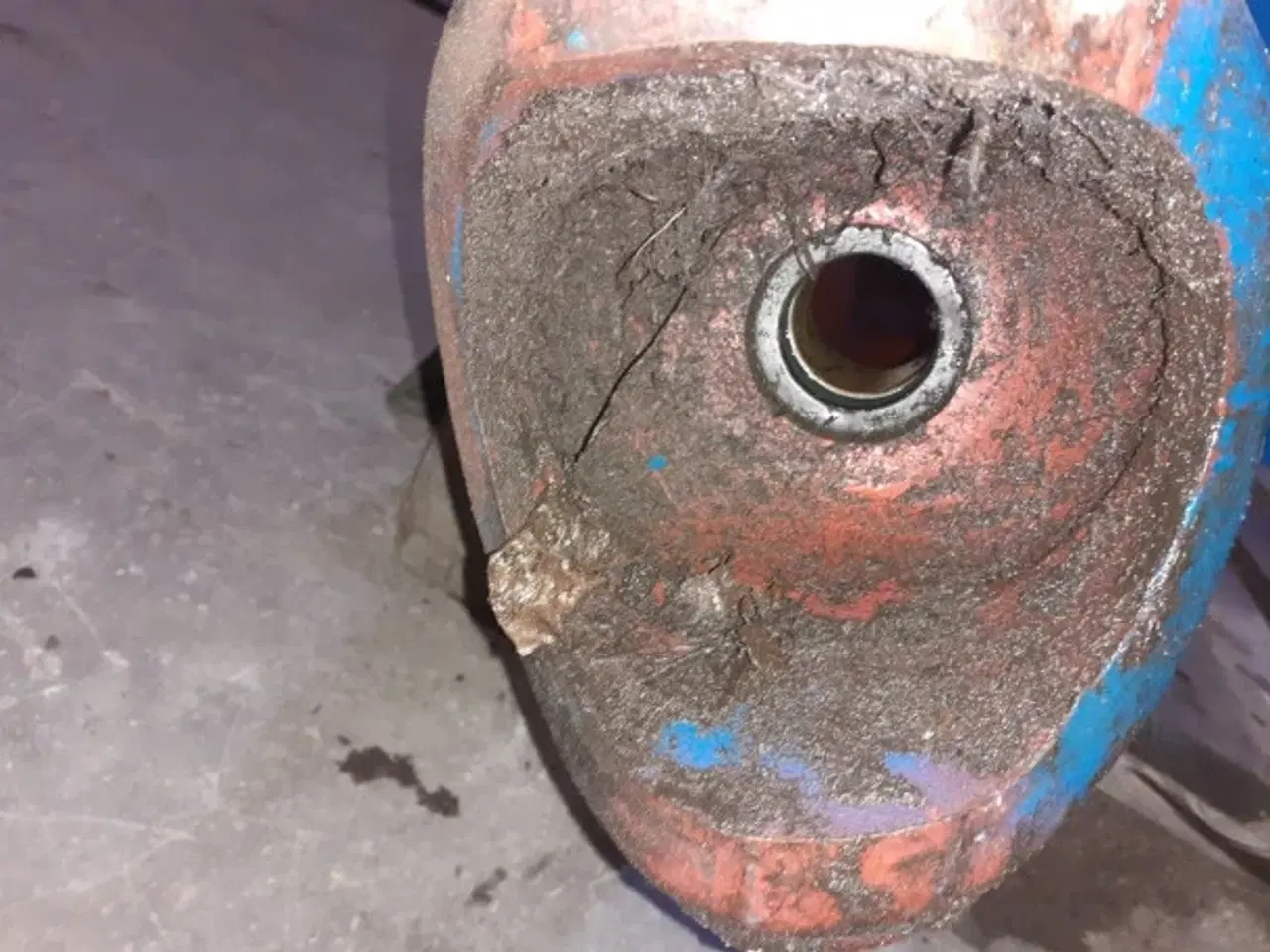 Billede 5 - Ford 8340 Foraksel hus