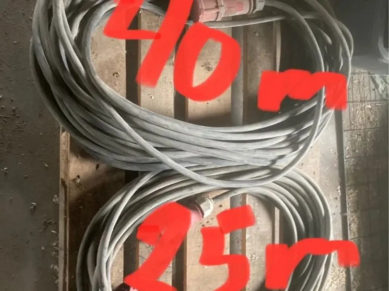Billede 1 - 32 amp  forlængerkabler