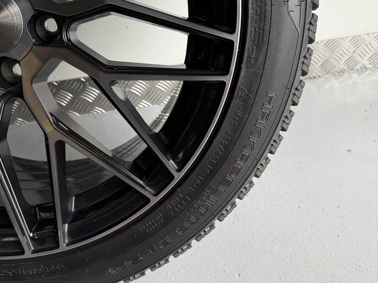 Billede 7 - 19” ABS alufælge med Nokian vinterdæk