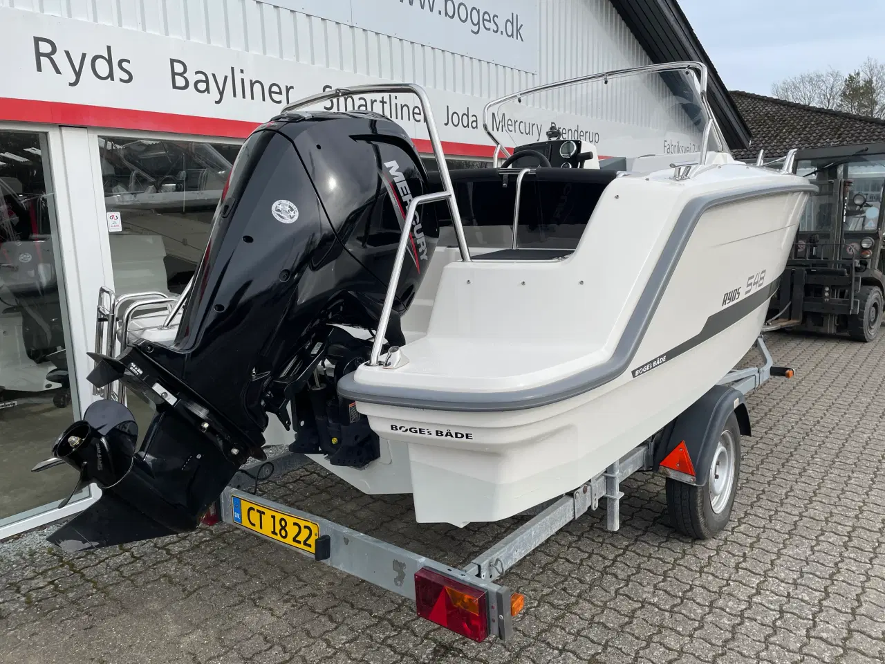 Billede 6 - 548VI Sport X-Line med 100 hk Mercury-EFI 4 takt 2,1L og 1300 kg Brenderup bådtrailer - SOLGT