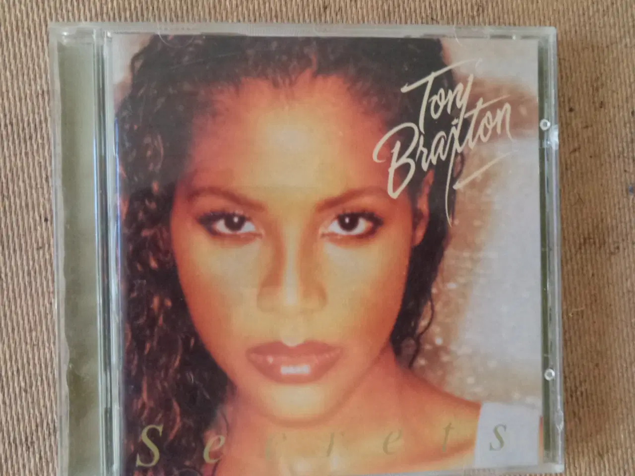 Billede 1 - Toni Braxton ** Secrets                          