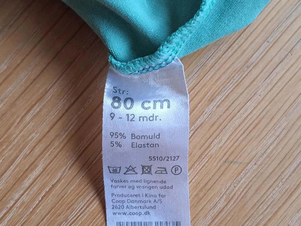 Billede 5 - T-shirt str.  80cm