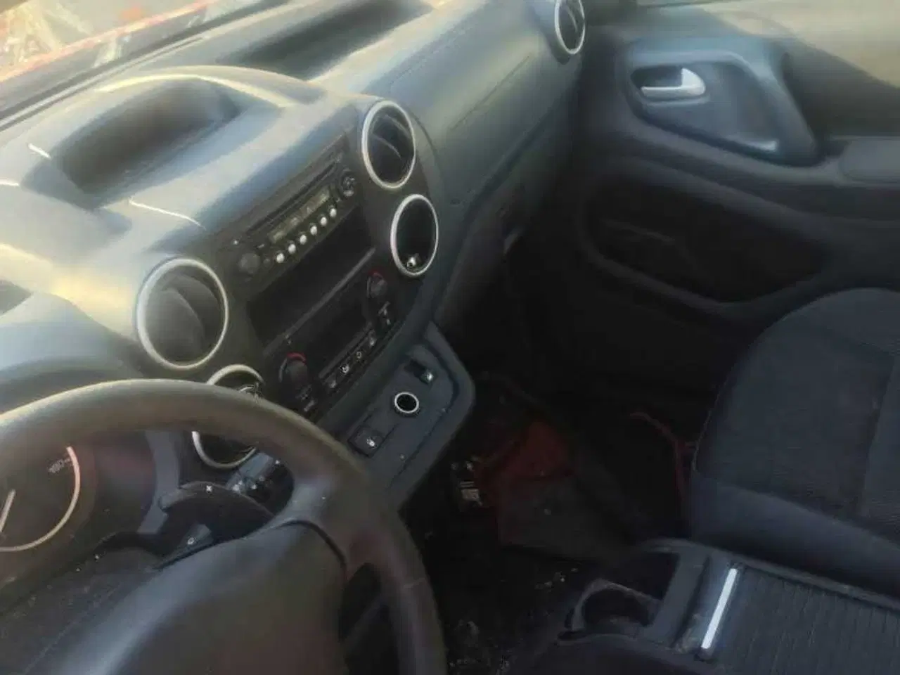 Billede 1 - Peugeot Partner fra 2012 med automatgear