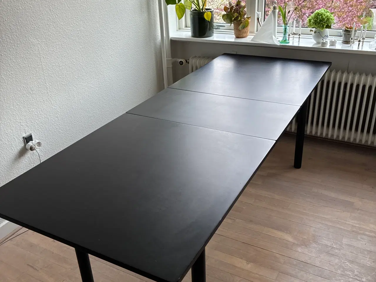 Billede 1 - HAY Spisebord sælges
