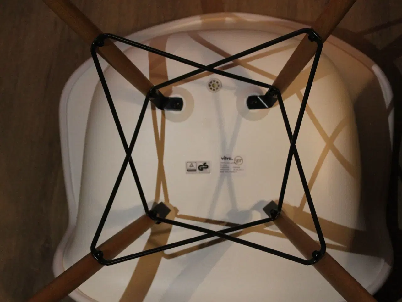 Billede 4 - Vitra Eames DAW stol