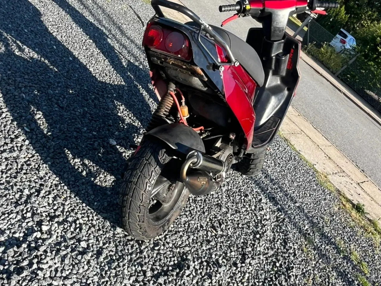 Billede 2 - Sælger min elskede hot 50 fordi jeg skal have køre