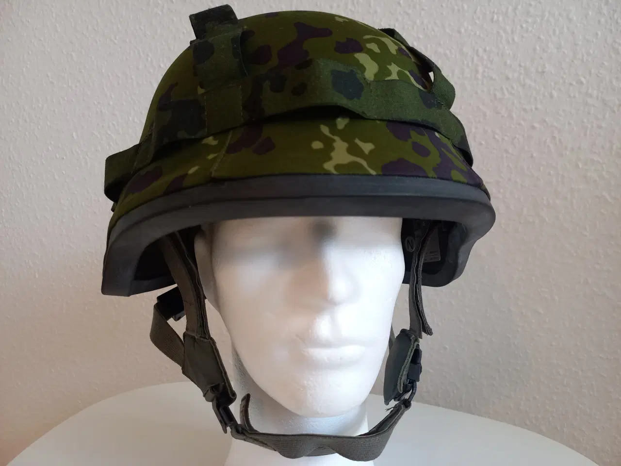 Billede 2 - Hjelm M/96 - Str. L - Camouflage M/84 eller M/01
