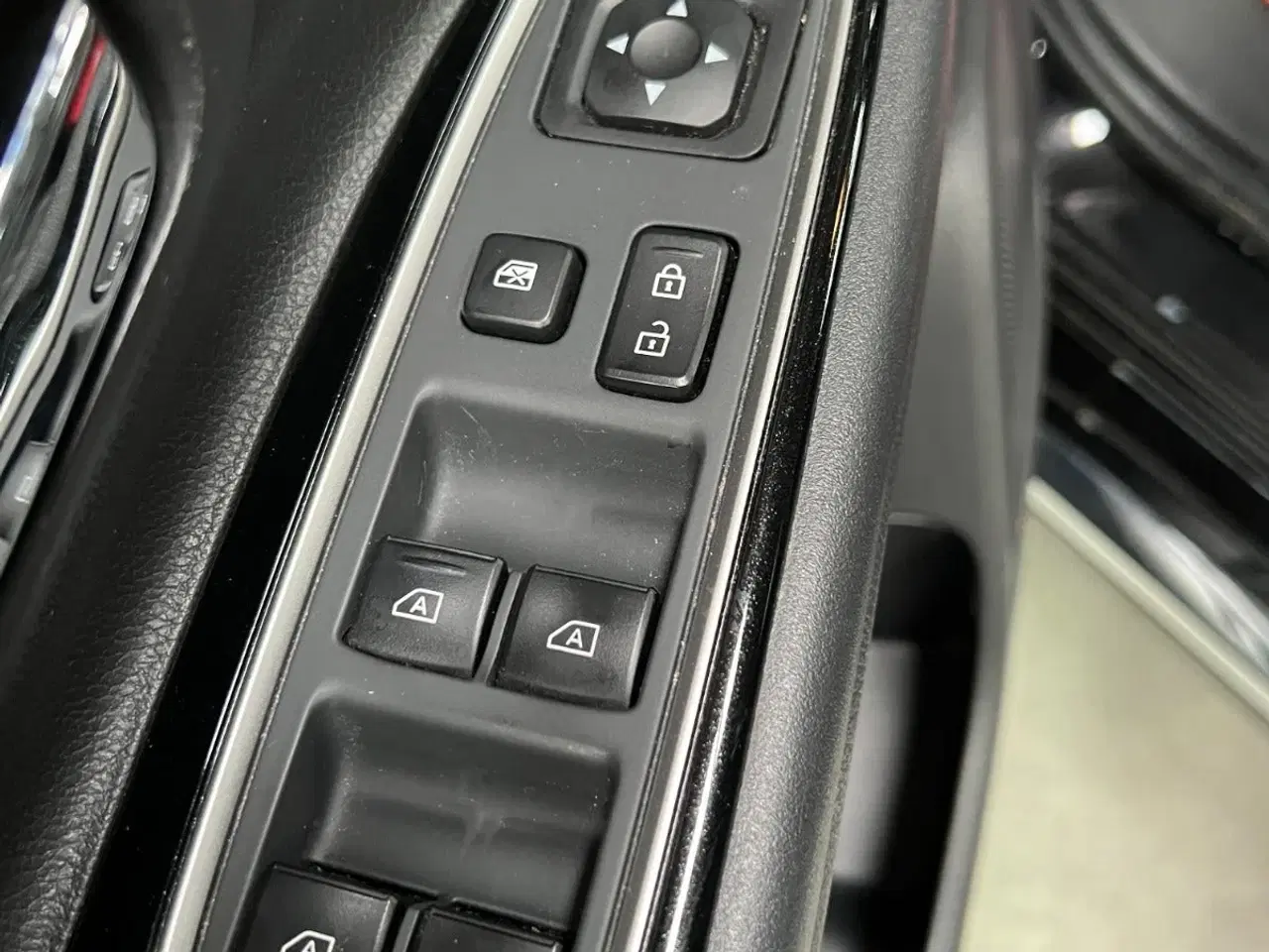 Billede 14 - Mitsubishi Outlander 2,4 PHEV Invite+ CVT 4WD