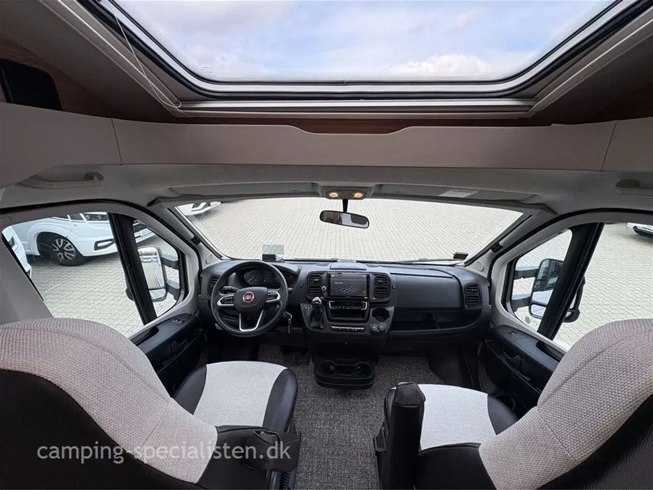Billede 5 - 2023 - Weinsberg CaraCompact 600 MEG Pepper   Weinsberg CaraCompact 600 MEG Pepper 2023 - Se den nu hos Camping-Specialisten.dk