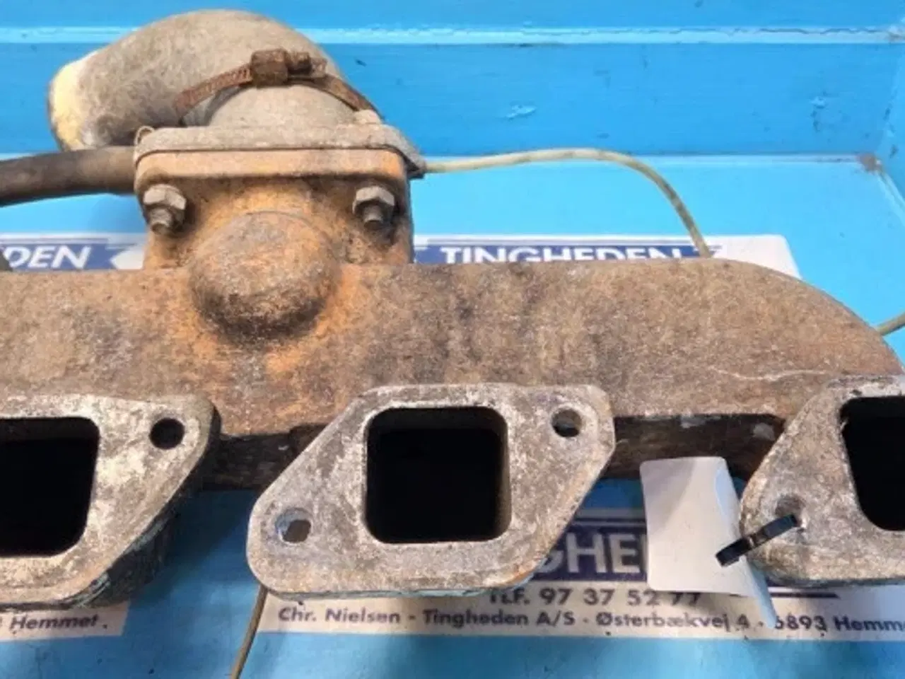 Billede 4 - Case BD336 Udstødningmanifold A154149