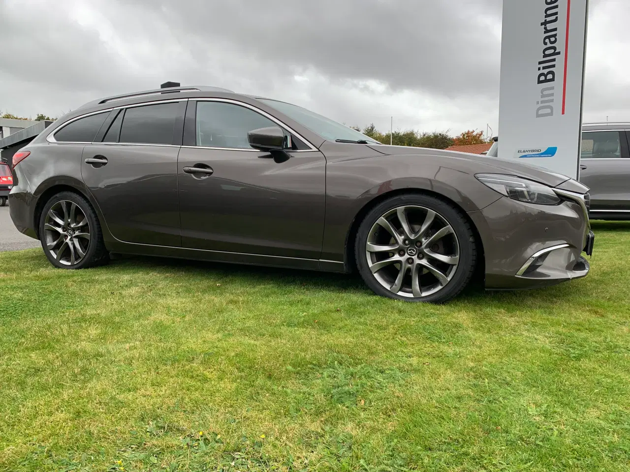 Billede 2 - Veludstyret Mazda 6 Stc.