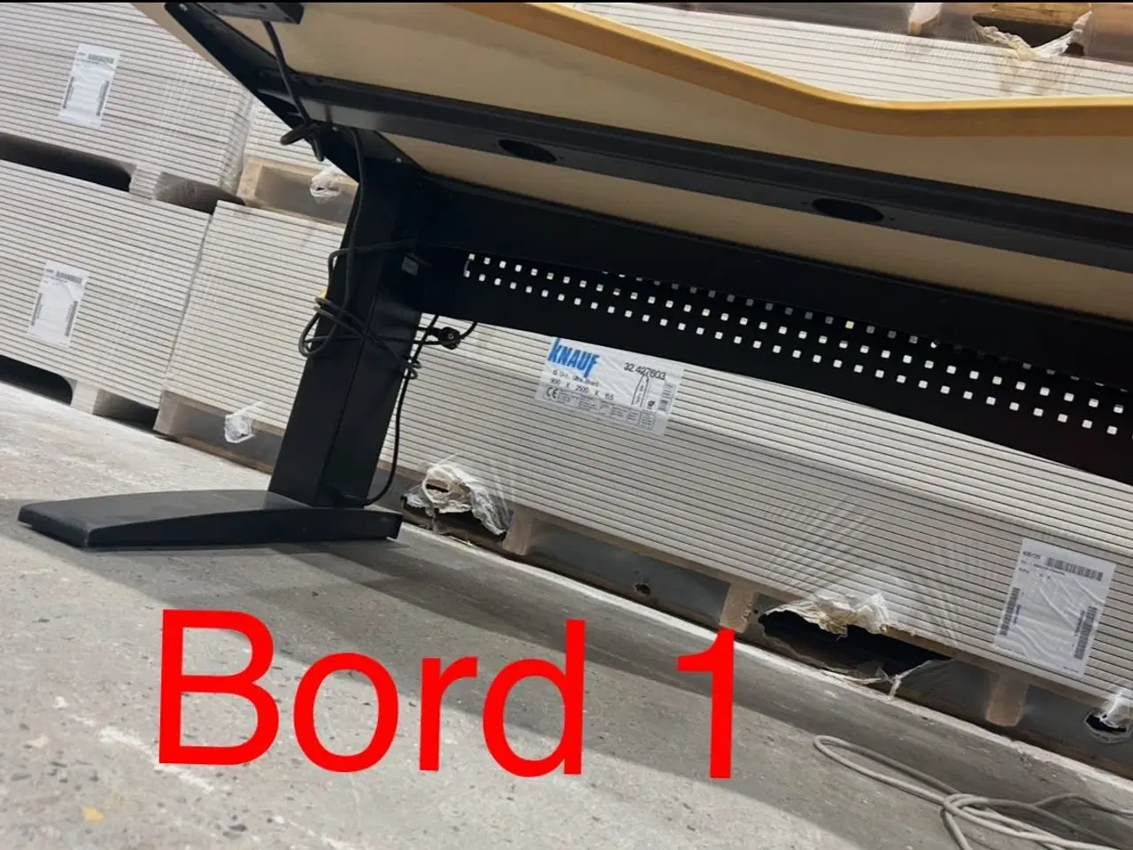 Billede 2 - Lækkert hæve/sænke skrivebord