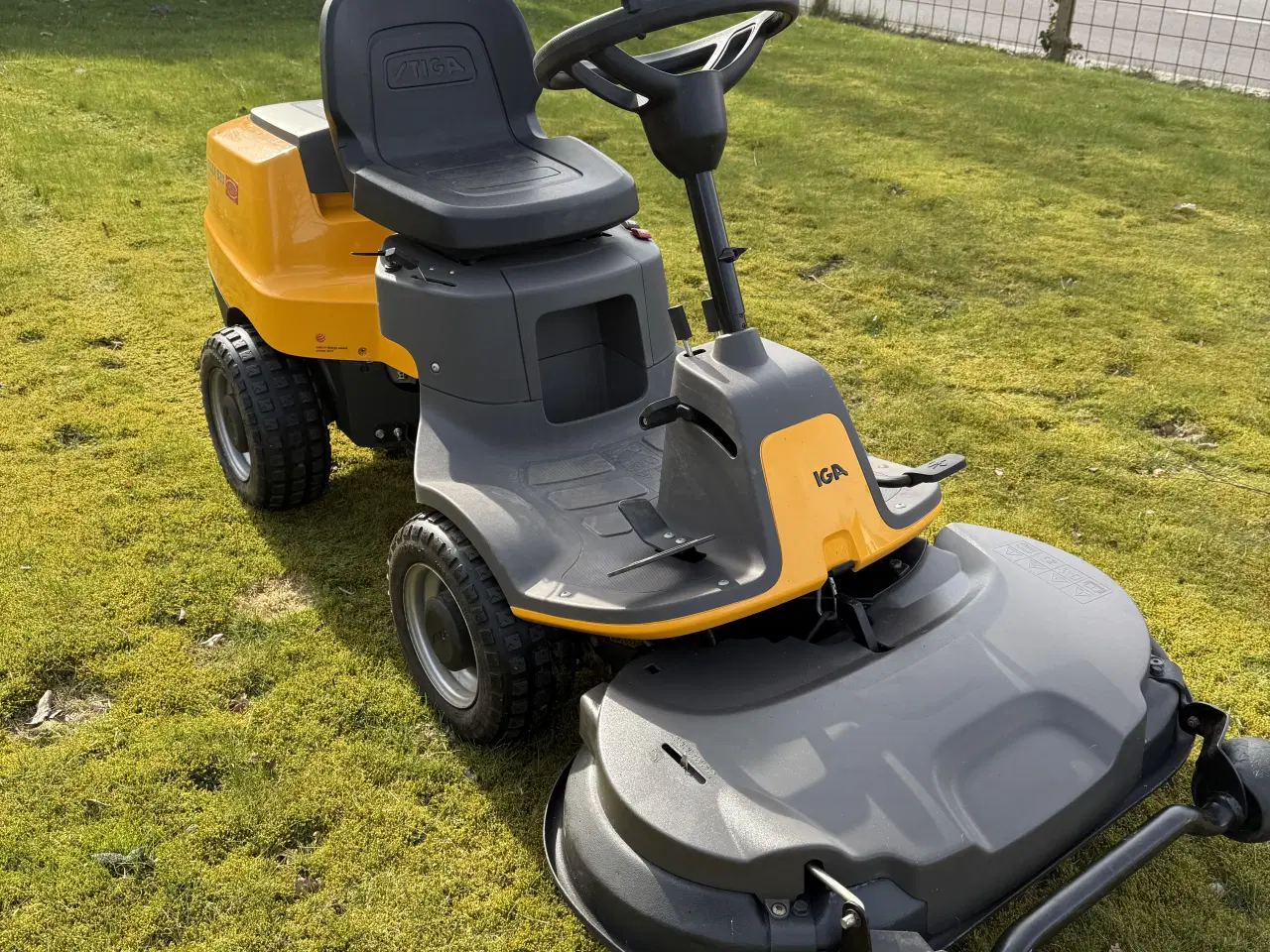 Billede 1 - Stiga villa havetraktor 