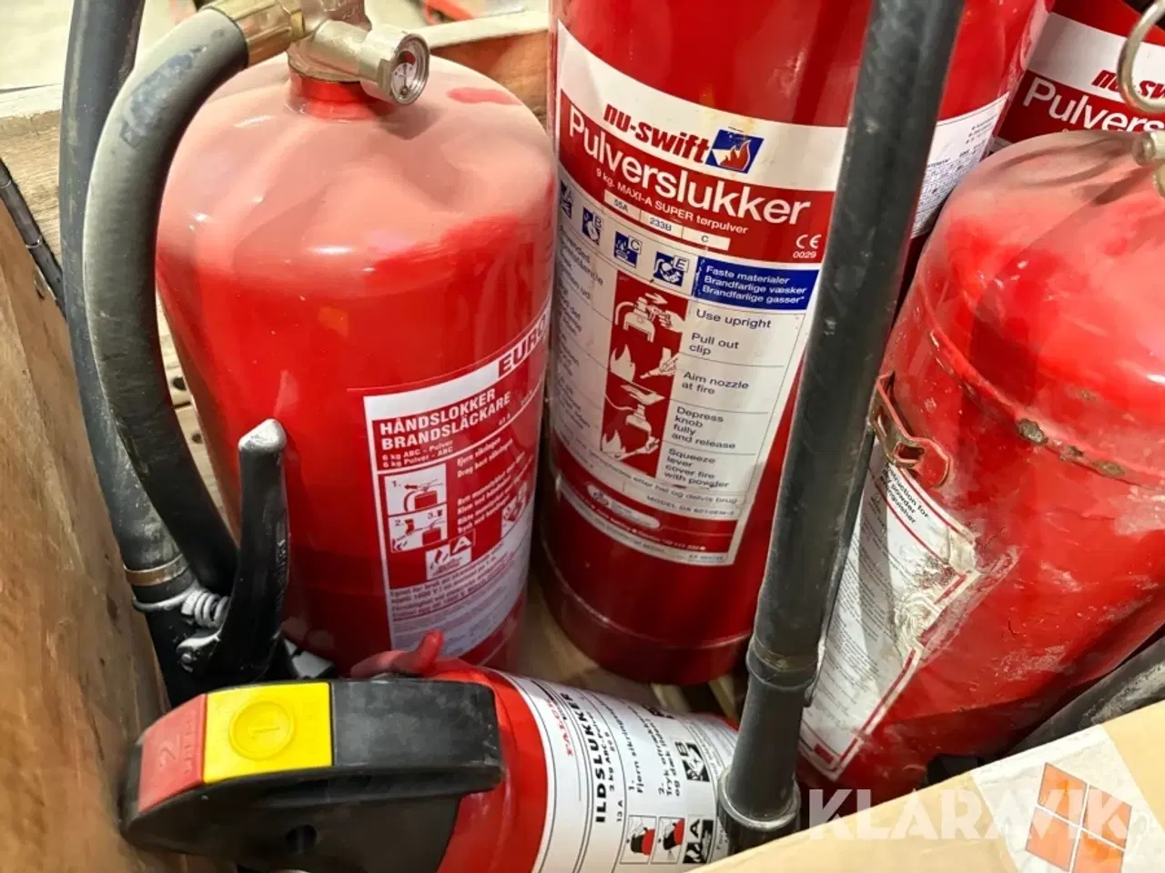 Billede 9 - Brandslukkere og holdere - 24 styk