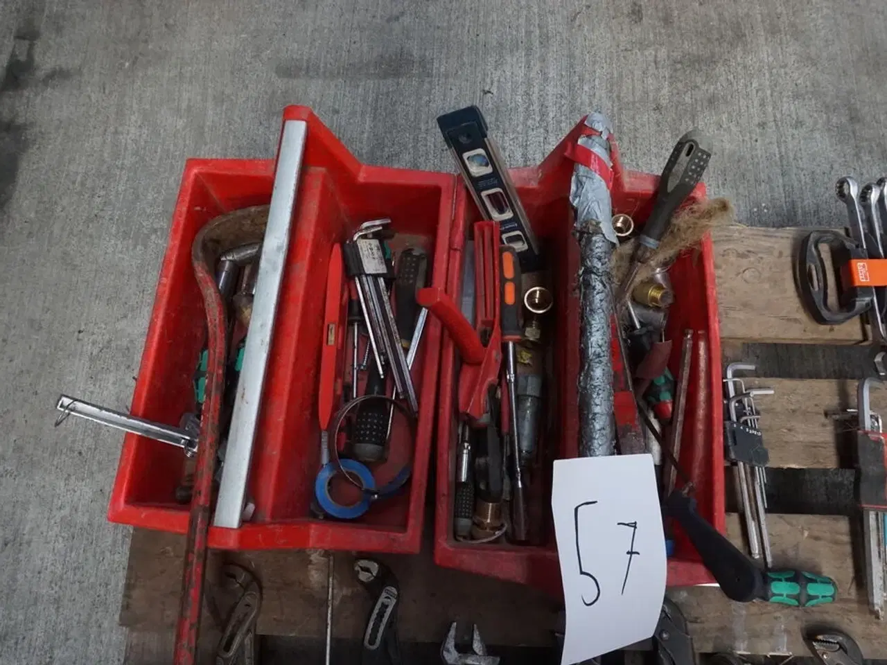 Billede 5 - Palle med diverse håndværktøj