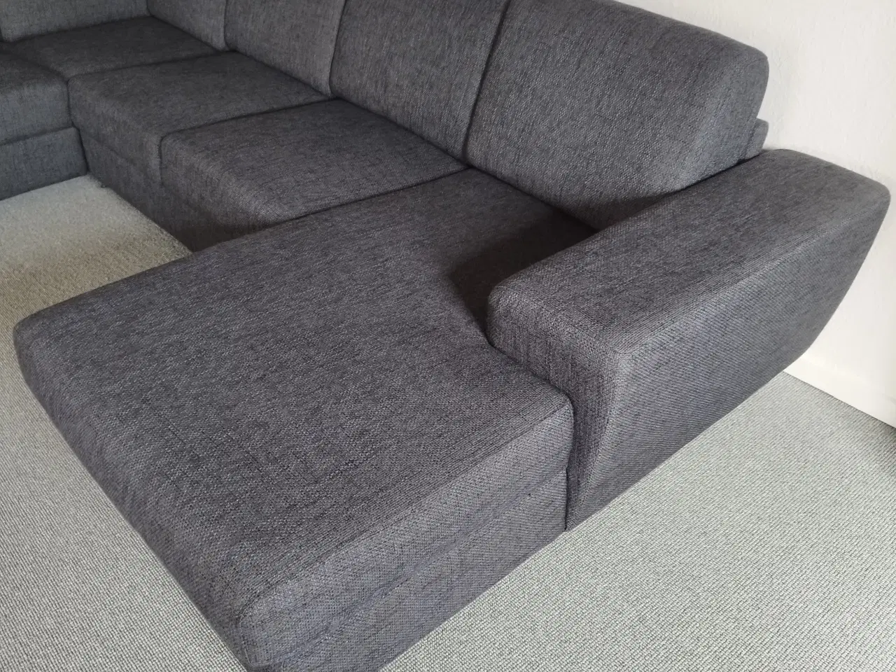 Billede 4 - Velholdt hjørnesofa 6 personer sælges