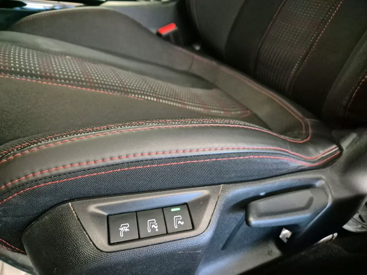 Billede 17 - Peugeot 308 SW 1,6 BlueHDi GT Line EAT6 120HK Stc 6g Aut.